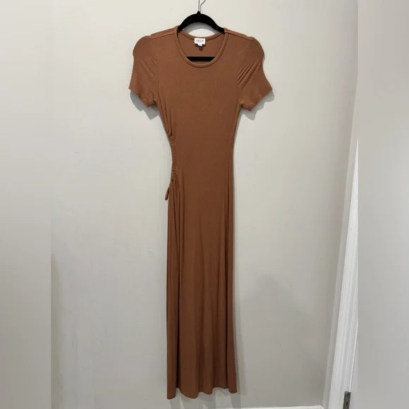 Le Lis Dresses | Le Lis Brown Maxi Dress | Color: Brown | Size: S | Jenniferhpham's Closet